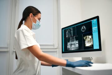 analisi per installazione impianto dentario